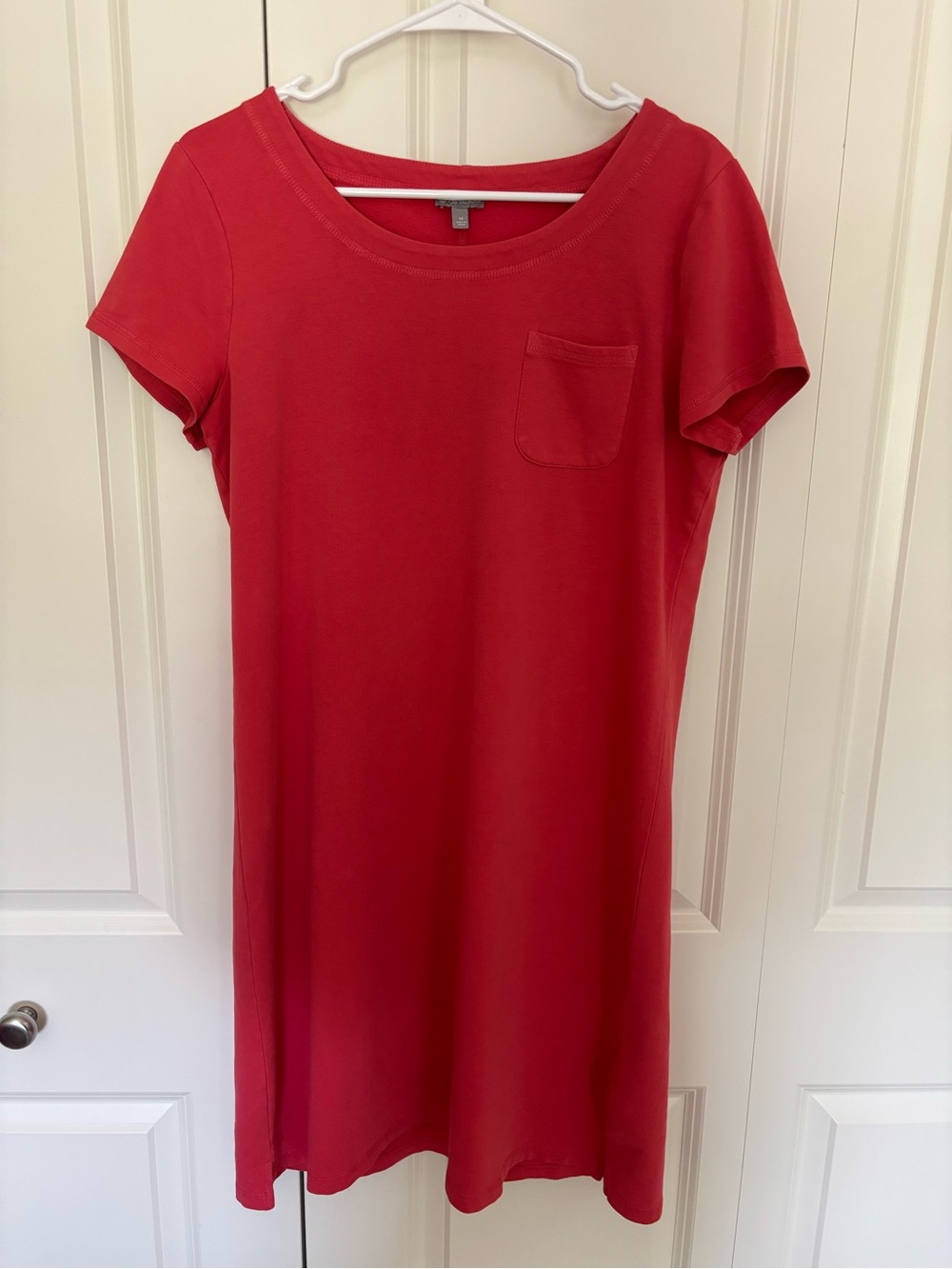Women’s T by Talbots short sleeve cotton blend Dress sz medium.